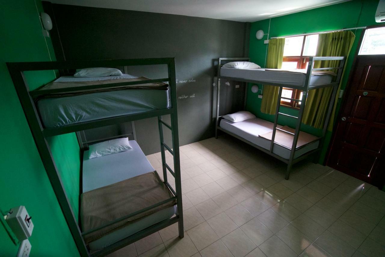 Baan Tai Backpackers Hostel Ko Pha Ngan Buitenkant foto