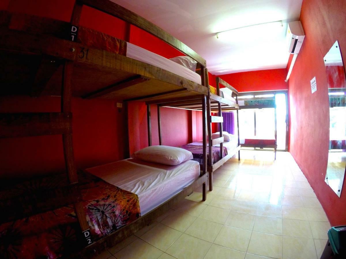 Baan Tai Backpackers Hostel Ko Pha Ngan Buitenkant foto